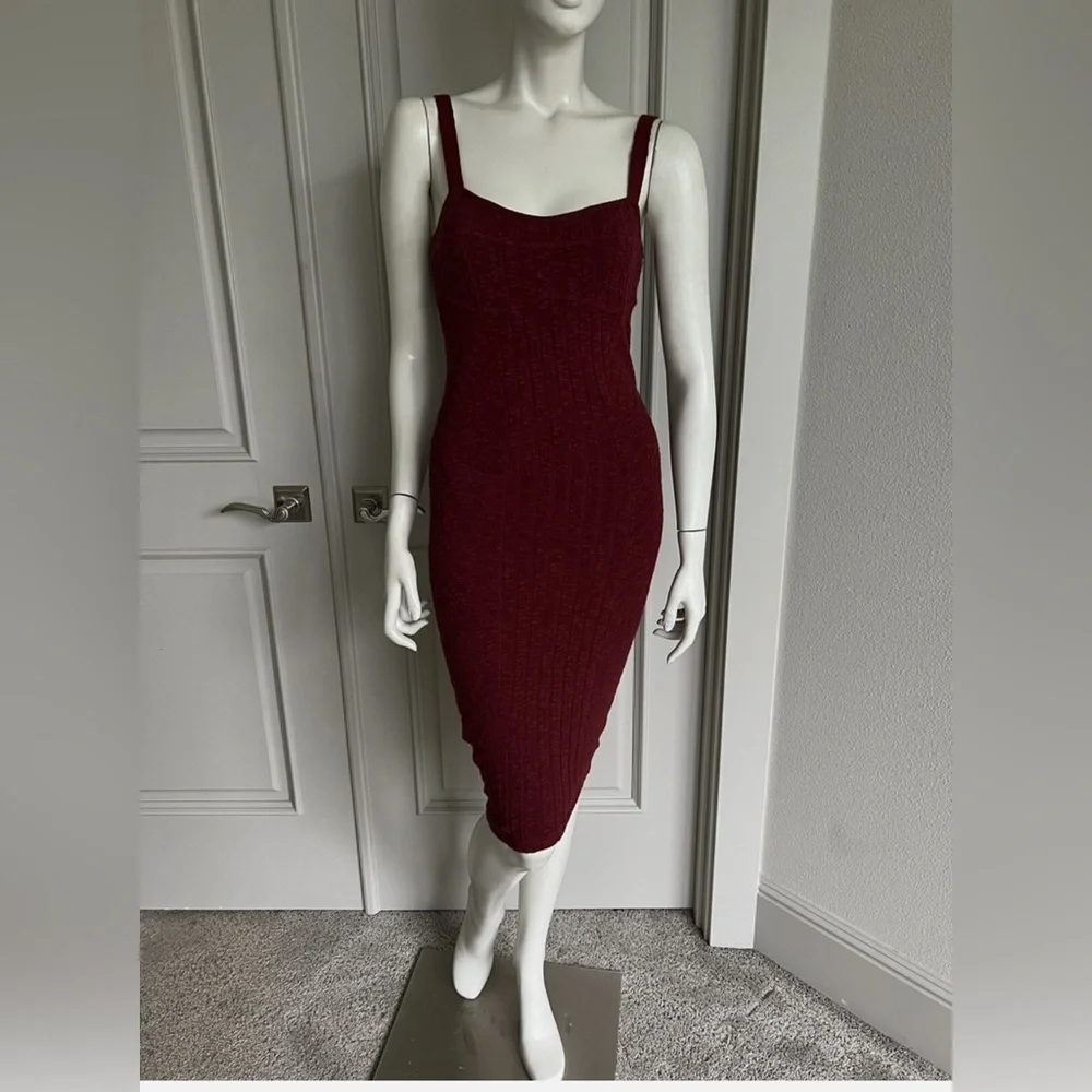 Free People Burgundy Knit Midi Dress – Slim Fit Spaghetti Strap Size‎ S